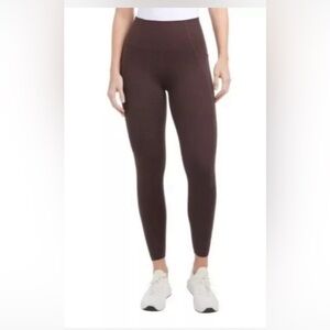Danskin HR Tights with Reflective Dots and Pockets.  Color-Espresso Brown